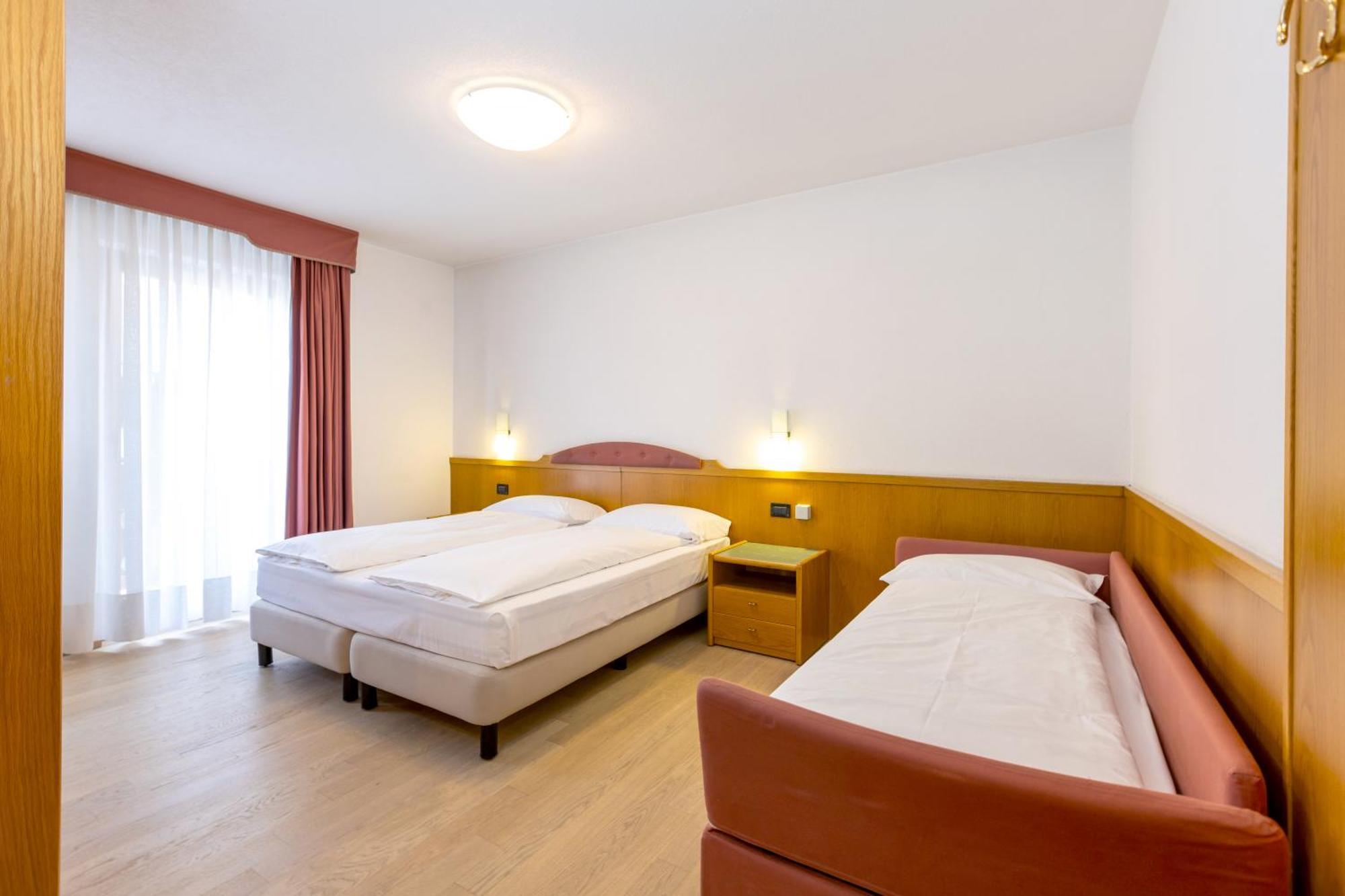 Hotel Cardo Изолачча Экстерьер фото