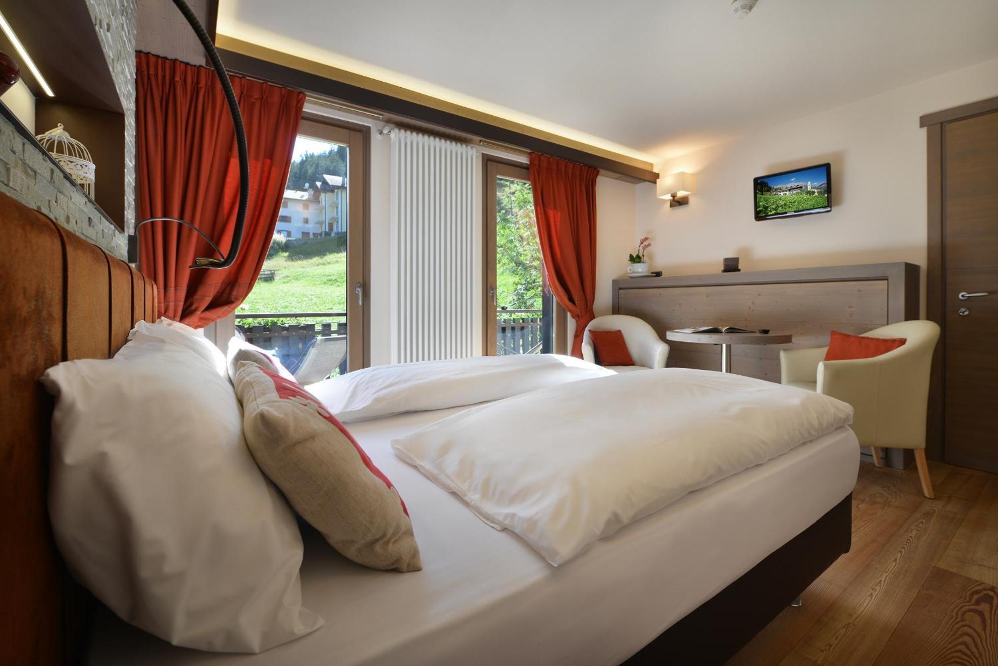 Hotel Cardo Изолачча Экстерьер фото